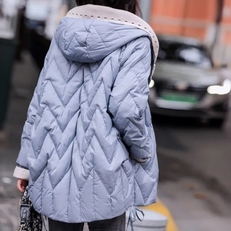 Black Friday Sales Winter Women Ultra Light Hooded 90% White Duck Down Short Parkas Casual Female Single Breasted Warm Coat Snow Outwear