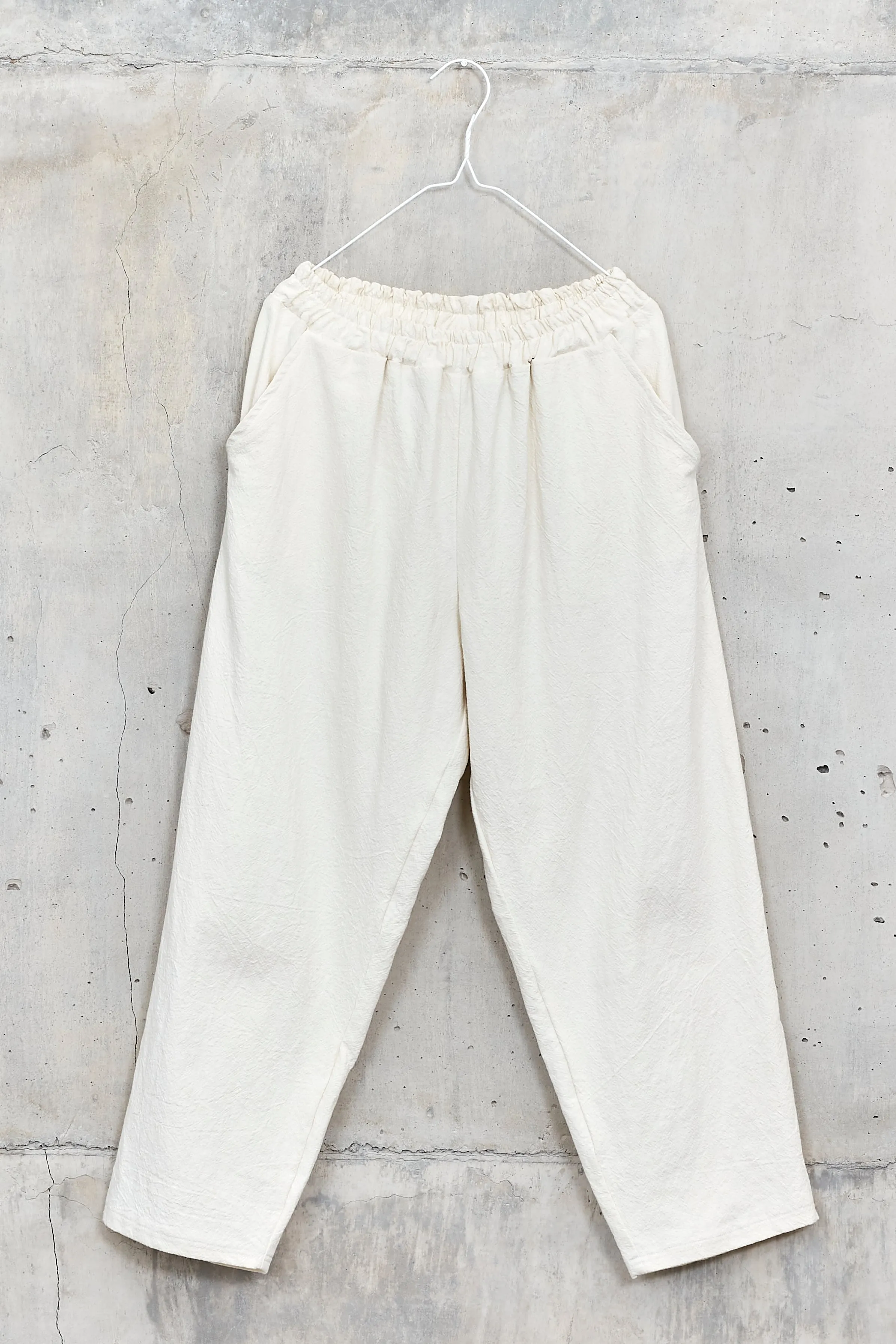 CINTA [flow] - 100% hachiko linen trousers