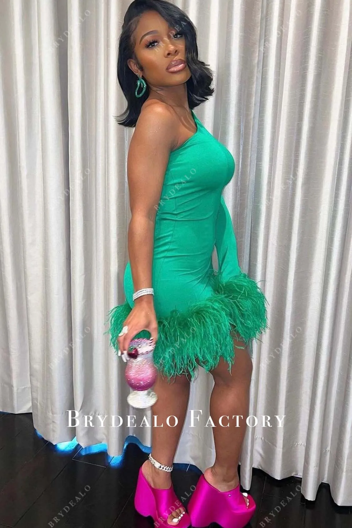 Jungle Green One Sleeve Ostrich Feathers Bodycon Mini Dress