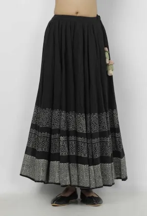 Kaani Black and White Tri Pattern Hand-Block Printed Tasseled Kota Skirt