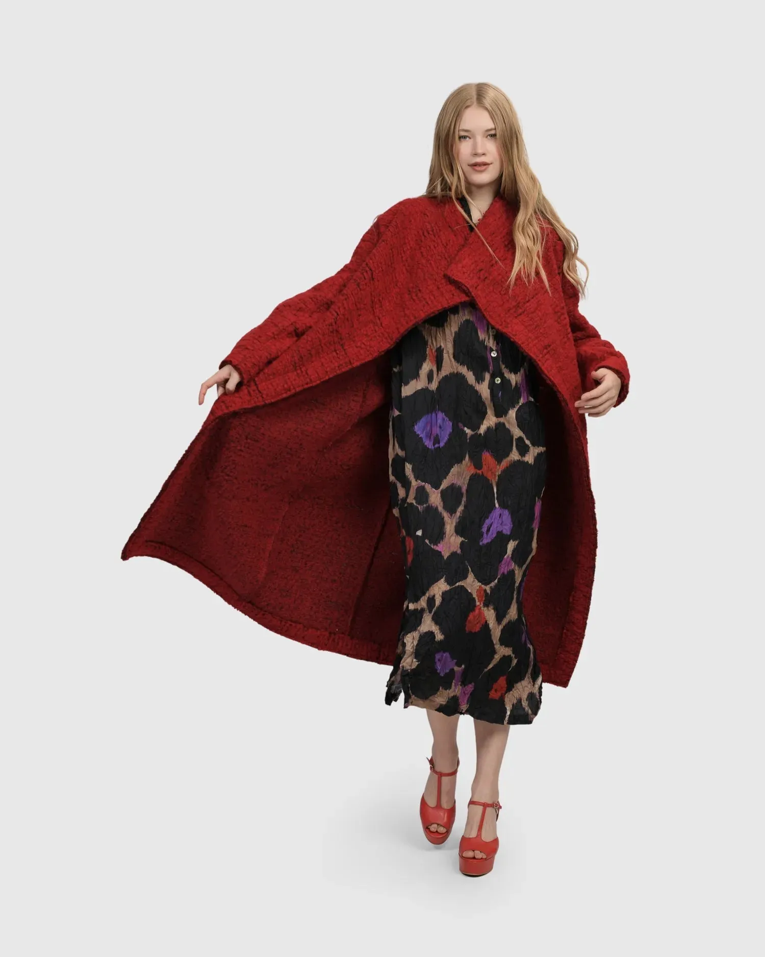 Leading Lady Coat, Scarlet