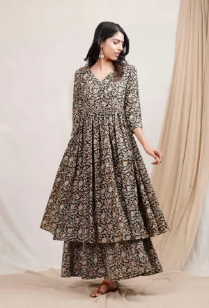 Set of 2: Black Kalamkari Printed Kurta and Skirt