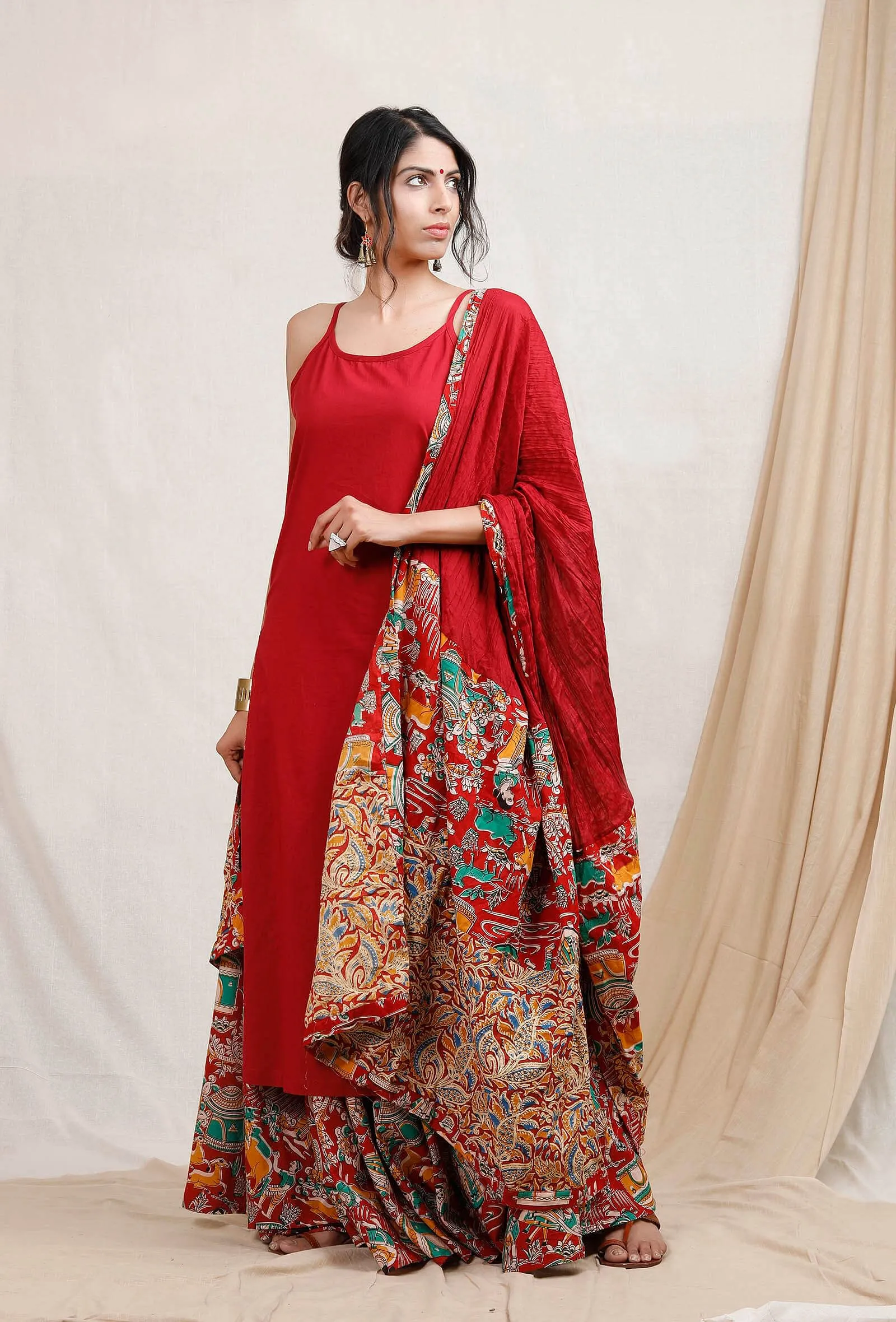 Set Of 3: Red Kurta With Kalamkari Skirt And Dupatta