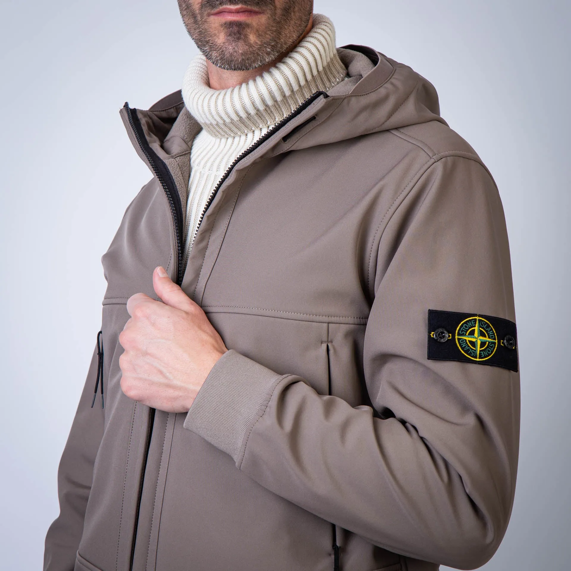 STONE ISLAND JACKETS 8115Q0322 V0075 BROWN